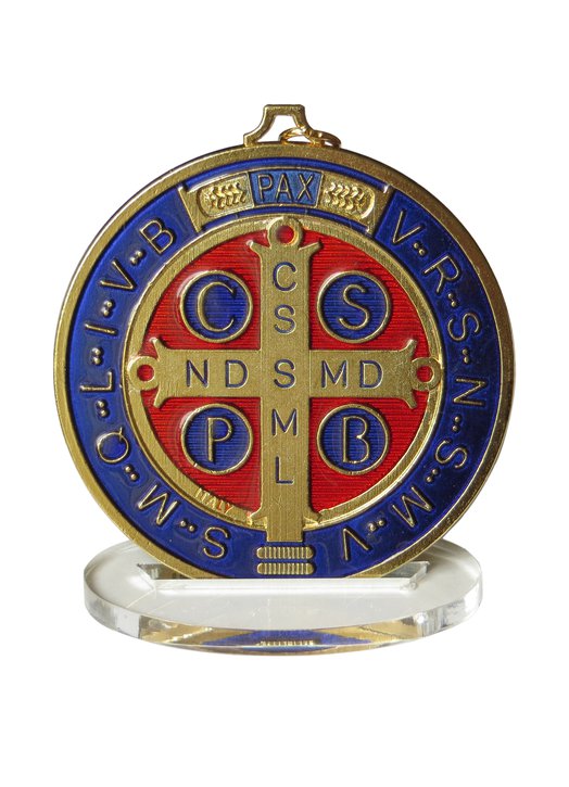 Médaille de saint Benoît émaillée de grande taille, 80 mm (Vue du recto)