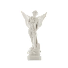 Statue de saint Michel archange, ailes déployées (Vue de face)