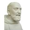Statue de saint Padre Pio (Gros plan sur le visage)