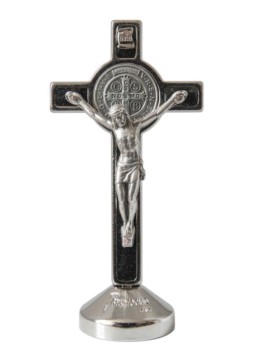Kruisbeeld van St Benedictusop sokkel - 88 mm (Crucifix vue de face)