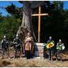 Cross of Saint Gilles (Vue de biais)