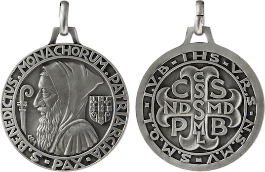Médaille croix de saint Benoît