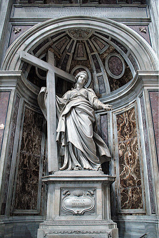 Statue de sainte Hélène dans la basilique du Vatican