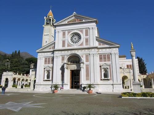 Sanctuaire de l'Enfant-Jésus de Prague à Arenzano