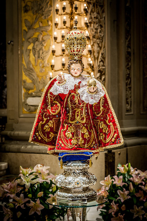 Statue de l'Enfant-Jésus de Prague à Arenzano