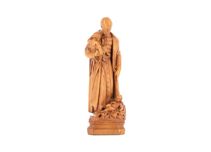 Statue of Saint Vincent de Paul