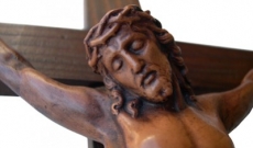 L'usage au quotidien du crucifix et de la croix