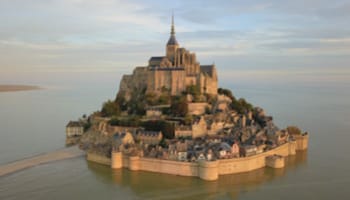L'Archiconfrérie du Mont Saint-Michel et le scapulaire de saint Michel